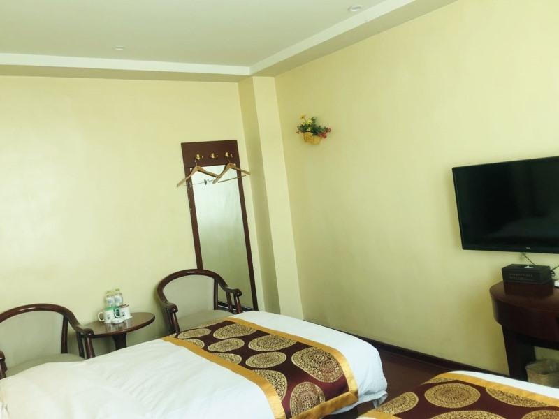 Greentree Inn Shandong Heze Mudan Road Bus Terminal Station Express Hotel Екстер'єр фото
