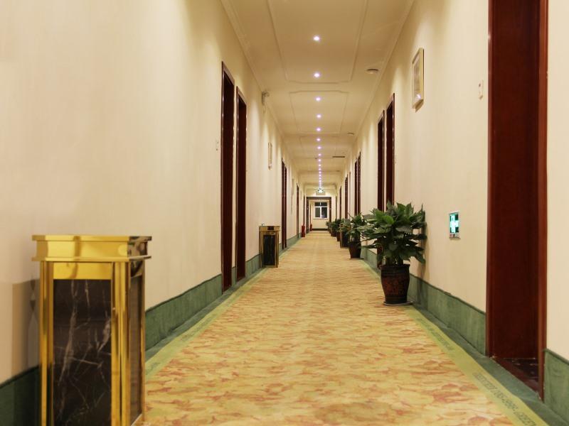 Greentree Inn Shandong Heze Mudan Road Bus Terminal Station Express Hotel Екстер'єр фото
