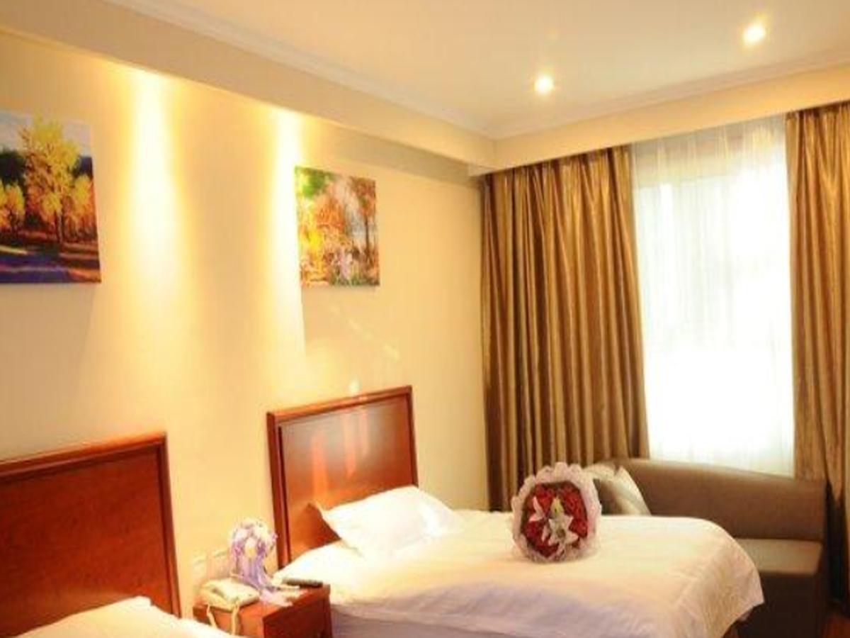 Greentree Inn Shandong Heze Mudan Road Bus Terminal Station Express Hotel Екстер'єр фото