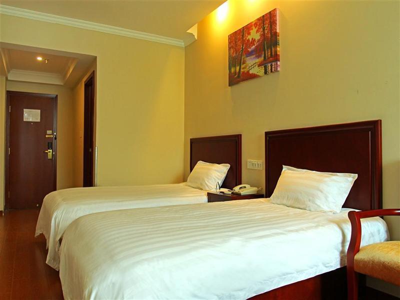 Greentree Inn Shandong Heze Mudan Road Bus Terminal Station Express Hotel Екстер'єр фото