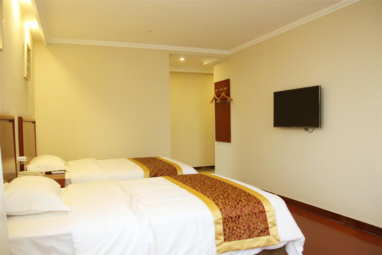 Greentree Inn Shandong Heze Mudan Road Bus Terminal Station Express Hotel Екстер'єр фото