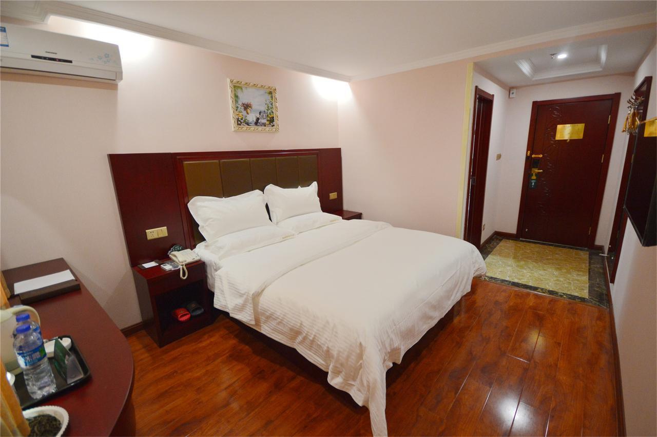 Greentree Inn Shandong Heze Mudan Road Bus Terminal Station Express Hotel Екстер'єр фото