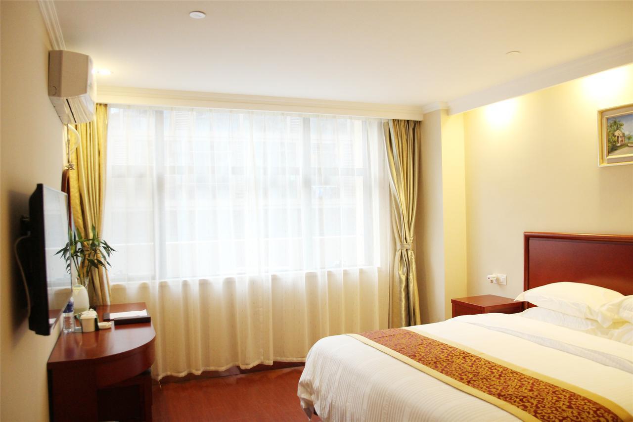 Greentree Inn Shandong Heze Mudan Road Bus Terminal Station Express Hotel Екстер'єр фото